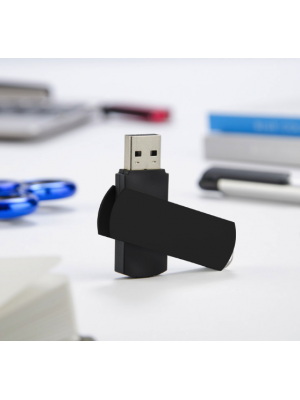 USB 8 GB Nr.162/36
